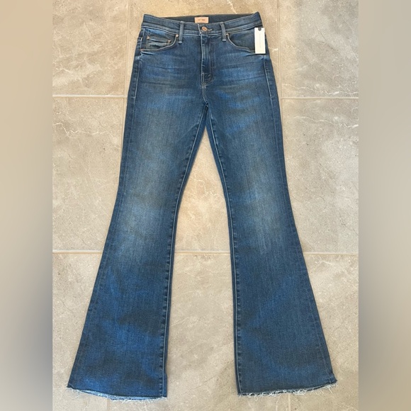 MOTHER The Weekender Fray Jeans From Anthropologie | Size 27 Womens NWT - Picture 6 of 16